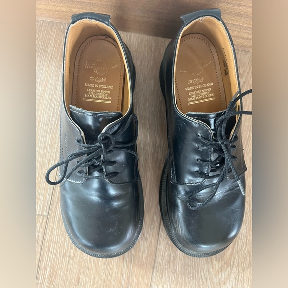 Vintage Dr. Martens leather platform oxfords Made in England size UK 5 (US 7) - Picture 2 of 6